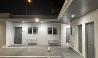 Motel exterior at ERTH INN By AGA Bell Gardens.
