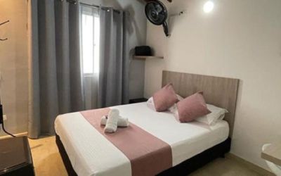 12 Nights Hotel