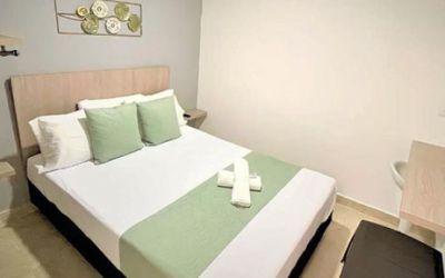 12 Nights Hotel