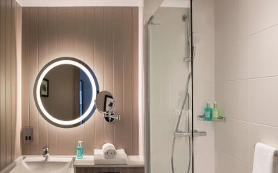 Guest bathroom with shower at Leonardo Royal Hotel Edinburgh.