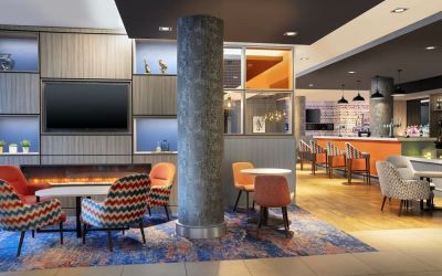 Lobby and coworking lounge at Leonardo Hotel Exeter.