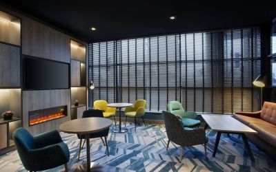Hotel lounge and coworking at Leonardo Hotel Swindon.