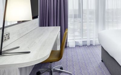 Day use room with work desk at Leonardo Hotel Swindon.