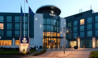 Hotel entrance at the Hilton Reading.
