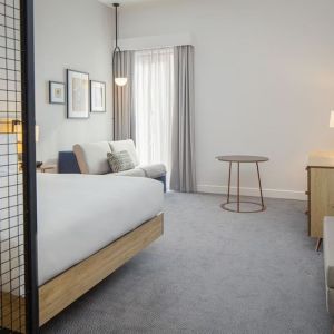 Day use room with natural light at Hilton Garden Inn Stoke On Trent.