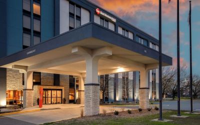 Hotel entrance at Best Western Plus Secaucus Meadowlands.