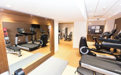 Fitness center available at DoubleTree By Hilton London - Hyde Park.