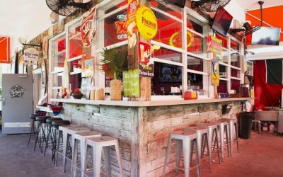 Dining, bar and coworking space at Hollywood Beach Suites, A South Beach Group Hotel.