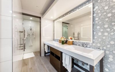Guest bathroom with shower at Shade Hotel Manhattan Beach.