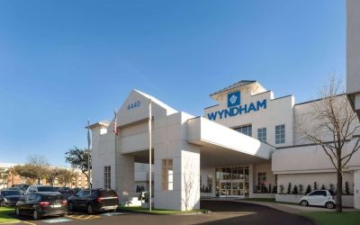 Hotel parking at Wyndham DFW Airport.