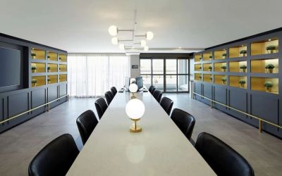 Bright and spacious business center with computers, printers and comfortable mobiliary at DoubleTree By Hilton Montreal Airport.
