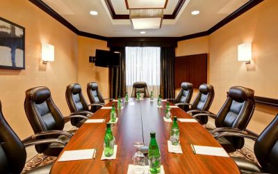 Meeting room at Hampton Inn By Hilton Toronto Airport Corporate Centre.
