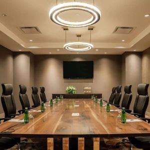 Professional meeting room with ergnomic chairs at DoubleTree By Hilton Kitchener.