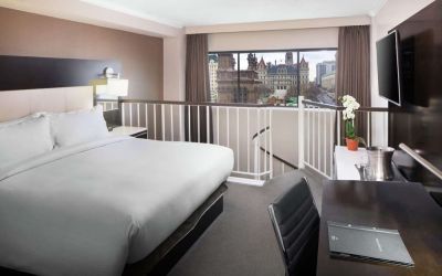 Day use room with work desk at Hilton Albany.