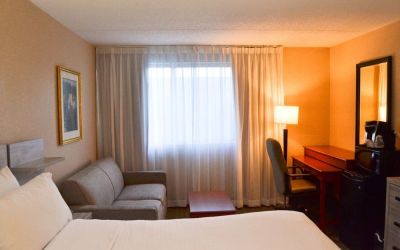 Day use room with sofa, work desk, mini bar and private bathroom at Amenida Residences.