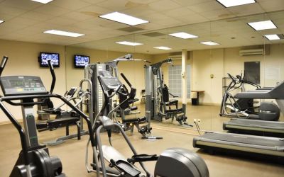Fully equipped fitness center at Amenida Residences.