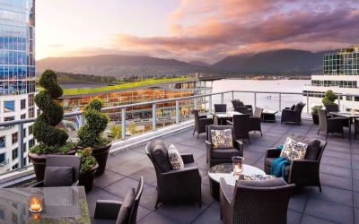 Hotel terrace with comfortable seating perfect for co-working at the Fairmont Waterfront.