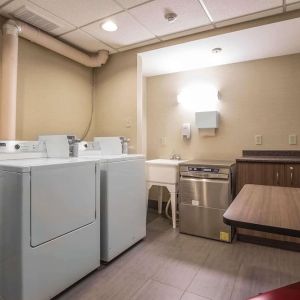 Laundry service at Comfort Inn Pickering.