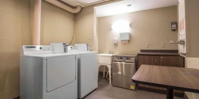 Laundry service at Comfort Inn Pickering.