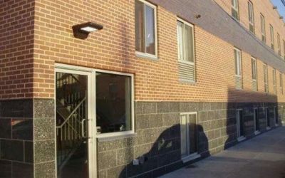 Hotel exterior at Rodeway Inn Cranston JFK.