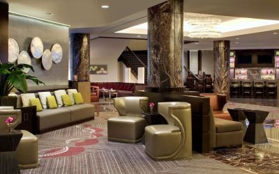 Lobby and coworking lounge at Hyatt Regency Boston.