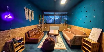 Lounge and coworking space at Urban Hotel The Golden Stork.