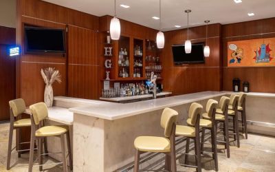 Hotel bar at Hilton Garden Inn New York/West 35th Street.