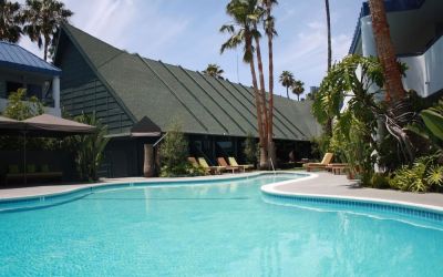 Refreshing outdoor pool at Hotel Current.