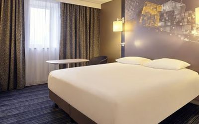 Hotel Mercure Le Havre Centre Bassin Du Commerce, Le Havre