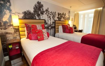 Two bed day room at Hotel Indigo London Paddington,