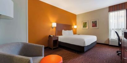 Day use room at Best Western Executive Hotel Of New Haven-West Haven.