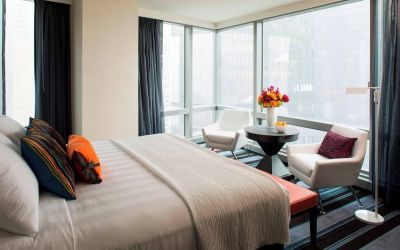 Day use room with natural light at Courtyard By Marriott New York Manhattan/Central Park.