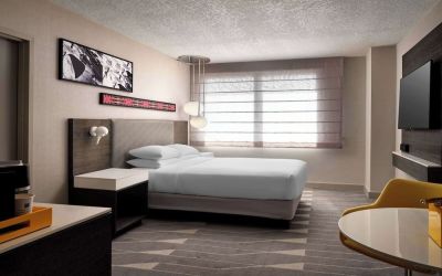 Day use room with  natural light at Hyatt Regency Los Angeles International Airport.