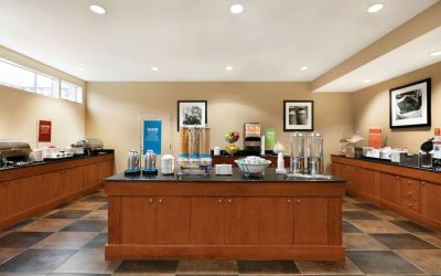 Breakfast available at Hampton Inn New York - LaGuardia Airport.