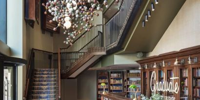 Lobby entrance at Graduate By Hilton Cambridge.