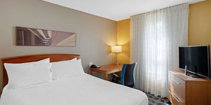 Romantic king room at MainStay Suites Mt. Laurel - Philadelphia.