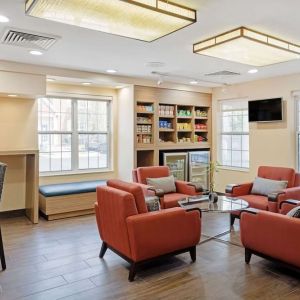 Coworking space and snack bar at MainStay Suites Mt. Laurel - Philadelphia.