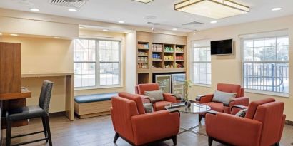 Coworking space and snack bar at MainStay Suites Mt. Laurel - Philadelphia.