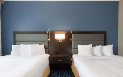 Day use twin room at Hotel 1550 SFO.
