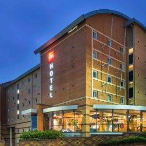 Hotel exterior at ibis Leicester City.