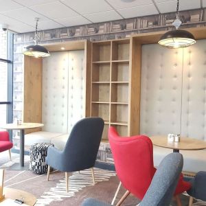 Lounge sitting at ibis Leicester City.