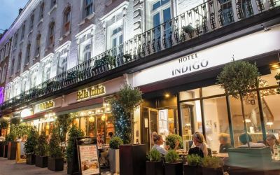 Outdoor seating area at Indigo London-Paddington Hotel.
