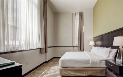 Day use room with natural light at Staybridge Suites Baltimore - Inner Harbor.
