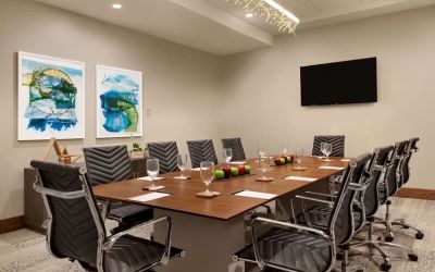 Meeting room at Embassy Suites Boulder.
