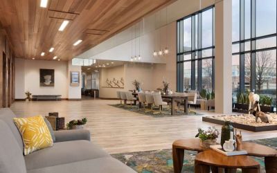 Lobby and coworking lounge at Embassy Suites Boulder.

