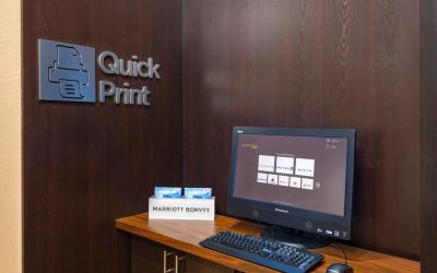 Business center available at Courtyard By Marriott Santa Ana Orange County.