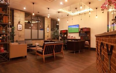 Lobby lounge at London City Airport Hotel.