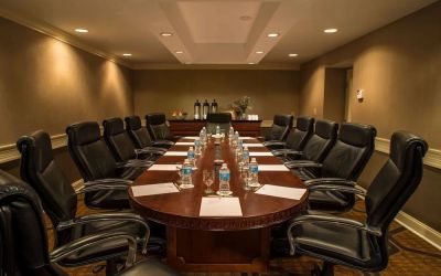 Meeting room at DoubleTree Raleigh Durham Airport At Research Triangle Park.