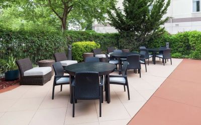 Seats in the garden available at Hilton Garden Inn Sacramento/South Natomas.