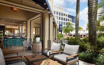 Hotel bar at Marriott Boca Raton.